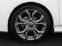 Ford Fiesta 1.0 EcoBoost Hybrid ST-Line X | Panoramadak | Stoel & Stuurverwarming | Bang & Olufsen | Adaptive cruise | Climate control | Camera | Navigatie | Bluetooth | DAB+ | Park assist | Side assist | Mirrorlink