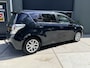 Toyota Verso 1.8 VVT-i 147pk H6 Business Panorama dak Climate Control LMV Camera Trekhaak Navigatie