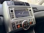 Toyota Verso 1.8 VVT-i 147pk H6 Business Panorama dak Climate Control LMV Camera Trekhaak Navigatie