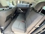 Toyota Verso 1.8 VVT-i 147pk H6 Business Panorama dak Climate Control LMV Camera Trekhaak Navigatie