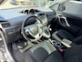 Toyota Verso 1.8 VVT-i 147pk H6 Business Panorama dak Climate Control LMV Camera Trekhaak Navigatie