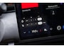 Lynk & Co 02 More 66 kWh | Panoramadak | 360 camera | Harman Kardon audio | Dodehoekdetectie | Stoel/Stuurverwarming | Apple CarPlay/Android Auto | 20"LM-velgen | Elektrisch bedienbare voorstoelen met geheugenfunctie | Klimaat warmtepomp | Elektrisch bedienbare achterklep |