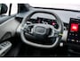 Lynk & Co 02 More 66 kWh | Panoramadak | 360 camera | Harman Kardon audio | Dodehoekdetectie | Stoel/Stuurverwarming | Apple CarPlay/Android Auto | 20"LM-velgen | Elektrisch bedienbare voorstoelen met geheugenfunctie | Klimaat warmtepomp | Elektrisch bedienbare achterklep |