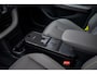 Lynk & Co 02 More 66 kWh | Panoramadak | 360 camera | Harman Kardon audio | Dodehoekdetectie | Stoel/Stuurverwarming | Apple CarPlay/Android Auto | 20"LM-velgen | Elektrisch bedienbare voorstoelen met geheugenfunctie | Klimaat warmtepomp | Elektrisch bedienbare achterklep |