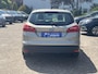 Ford Focus Wagon 1.0 Lease Edition 1ste eigenaar, Nieuwe distributieriem, Parkeersensoren voor, Camera, Navigatie, Airco, Cruise control, Elektrische ramen V+A, Zeer nette wagen!