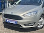 Ford Focus Wagon 1.0 Lease Edition 1ste eigenaar, Nieuwe distributieriem, Parkeersensoren voor, Camera, Navigatie, Airco, Cruise control, Elektrische ramen V+A, Zeer nette wagen!