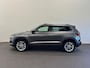 Skoda Karoq 1.5 TSI 150pk DSG Style Navigatie Apple Carplay/Android Auto Parkeersensoren Camera Adaptive Cruise Control Elektrische achterklep Wegklapbare trekhaak Stoel- en stuurverwarming Ledverlichting Virtual Cockpit Climate Control