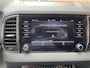 Skoda Karoq 1.5 TSI 150pk DSG Style Navigatie Apple Carplay/Android Auto Parkeersensoren Camera Adaptive Cruise Control Elektrische achterklep Wegklapbare trekhaak Stoel- en stuurverwarming Ledverlichting Virtual Cockpit Climate Control