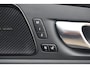 Volvo XC60 T8 Recharge AWD Ultimate Bright | Longe Range | Stoelverwarming | Trekhaak | Leder | Panoramadak | BLIS | Pilot Assist | 360° Camera | Keyless