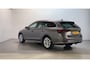 Skoda Octavia Combi 1.0 e-TSI 110pk DSG Business Edition Plus Sfeerverlichting Navigatie Parkeersensoren App-Connect DAB+