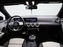 Mercedes-Benz A-klasse 250 Premium | Automaat | Panorama dak | Virtual cockpiot | Climate control | Sfeer verlichting | Leder | DAB | Navigatie | Bluetooth | Camera | Stoel verwarming | Cruise Control | Lichtmetalen Velgen |
