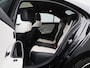 Mercedes-Benz A-klasse 250 Premium | Automaat | Panorama dak | Virtual cockpiot | Climate control | Sfeer verlichting | Leder | DAB | Navigatie | Bluetooth | Camera | Stoel verwarming | Cruise Control | Lichtmetalen Velgen |