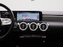 Mercedes-Benz A-klasse 250 Premium | Automaat | Panorama dak | Virtual cockpiot | Climate control | Sfeer verlichting | Leder | DAB | Navigatie | Bluetooth | Camera | Stoel verwarming | Cruise Control | Lichtmetalen Velgen |