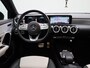Mercedes-Benz A-klasse 250 AMG Line | Automaat | Panoramadak | Apple CarPlay / Android Auto | Virtual Cockpit | Climate Control | Sfeer verlichting | Leder | DAB | Navigatie | Bluetooth | Camera | Stoel verwarming | Cruise Control | Lichtmetalen Velgen |