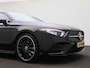 Mercedes-Benz A-klasse 250 Premium | Automaat | Panorama dak | Virtual cockpiot | Climate control | Sfeer verlichting | Leder | DAB | Navigatie | Bluetooth | Camera | Stoel verwarming | Cruise Control | Lichtmetalen Velgen |