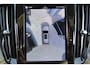 Volvo V60 T6 Recharge AWD Plus Dark - Panorama/schuifdak - IntelliSafe Assist - 360º Camera - Harman/Kardon audio - Adaptieve LED koplampen - Verwarmde voorstoelen, stuur & achterbank - Parkeersensoren voor & achter - Elektr. bedienb. voorstoelen met geheugen - Extra getint glas - 18' LMV