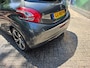 Peugeot 208 1.6 THP GTi | 2E EIGENAAR | 12MND GARANTIE | PANO | LMV | CRUISE |