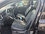 Volkswagen T-Roc 1.0 TSI R-Line | 110 PK | Apple Carplay / Android Auto | Digitale Cockpit | Parkeersensoren | Climate Control | Adaptive Cruise Control |