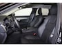 Volvo V90 T6 Recharge AWD Plus Dark - Luchtvering - Panorama/schuifdak - IntelliSafe Assist & Surround - Harman/Kardon audio - Adaptieve LED koplampen - Parkeercamera achter - Verwarmde voorstoelen, stuur & achterbank - Parkeersensoren voor & achter - Elektr. bedienb. voorstoelen met geheugen - Extra getint glas - Inklapbare trekhaak - 19' LMV