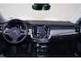Volvo V90 T6 Recharge AWD Plus Dark - Luchtvering - Panorama/schuifdak - IntelliSafe Assist & Surround - Harman/Kardon audio - Adaptieve LED koplampen - Parkeercamera achter - Verwarmde voorstoelen, stuur & achterbank - Parkeersensoren voor & achter - Elektr. bedienb. voorstoelen met geheugen - Extra getint glas - Inklapbare trekhaak - 19' LMV