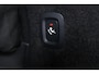 Volvo V90 T6 Recharge AWD Plus Dark - Luchtvering - Panorama/schuifdak - IntelliSafe Assist & Surround - Harman/Kardon audio - Adaptieve LED koplampen - Parkeercamera achter - Verwarmde voorstoelen, stuur & achterbank - Parkeersensoren voor & achter - Elektr. bedienb. voorstoelen met geheugen - Extra getint glas - Inklapbare trekhaak - 19' LMV