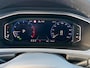 Volkswagen T-Roc 1.5 TSI 150pk DSG Style | Navigatie | Standkachel | Camera | Elek. Achterklep | Dode hoek | 4-Season banden | Rijklaar incl. garantie