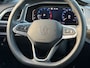 Volkswagen T-Roc 1.5 TSI 150pk DSG Style | Navigatie | Standkachel | Camera | Elek. Achterklep | Dode hoek | 4-Season banden | Rijklaar incl. garantie
