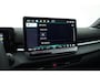 Volkswagen T-Roc 1.5 eTsi R-Line First Edition | Dig. Cockpit | IQ Light | Pano | Adapt. Cruise | Trekhaak | Head-up | Harman Kardon | Keyless | 360cam | Stoel- Stuurverw.