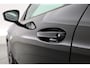 Volkswagen T-Roc 1.5 eTsi R-Line First Edition | Dig. Cockpit | IQ Light | Pano | Adapt. Cruise | Trekhaak | Head-up | Harman Kardon | Keyless | 360cam | Stoel- Stuurverw.