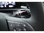 Volkswagen T-Roc 1.5 eTsi R-Line First Edition | Dig. Cockpit | IQ Light | Pano | Adapt. Cruise | Trekhaak | Head-up | Harman Kardon | Keyless | 360cam | Stoel- Stuurverw.