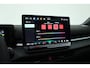 Volkswagen T-Roc 1.5 eTsi R-Line First Edition | Dig. Cockpit | IQ Light | Pano | Adapt. Cruise | Trekhaak | Head-up | Harman Kardon | Keyless | 360cam | Stoel- Stuurverw.