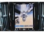 Volvo V90 T6 Recharge AWD Plus Dark - Panorama/schuifdak - IntelliSafe Assist & Surround - 360º Camera - Bowers & Wilkins audio - Adaptieve LED koplampen - Verwarmde voorstoelen, stuur & achterbank - Parkeersensoren voor & achter - Elektr. bedienb. voorstoelen met geheugen - Head up display - Extra getint glas - 19' LMV