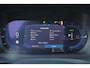 Volvo V90 T6 Recharge AWD Plus Dark - Panorama/schuifdak - IntelliSafe Assist & Surround - 360º Camera - Bowers & Wilkins audio - Adaptieve LED koplampen - Verwarmde voorstoelen, stuur & achterbank - Parkeersensoren voor & achter - Elektr. bedienb. voorstoelen met geheugen - Head up display - Extra getint glas - 19' LMV