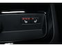 Volvo V90 T6 Recharge AWD Plus Dark - Panorama/schuifdak - IntelliSafe Assist & Surround - 360º Camera - Bowers & Wilkins audio - Adaptieve LED koplampen - Verwarmde voorstoelen, stuur & achterbank - Parkeersensoren voor & achter - Elektr. bedienb. voorstoelen met geheugen - Head up display - Extra getint glas - 19' LMV
