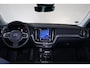 Volvo V60 T6 Recharge AWD Plus Bright - IntelliSafe Assist - Harman/Kardon audio - Adaptieve LED koplampen - Parkeercamera achter - Verwarmde voorstoelen, stuur & achterbank - Parkeersensoren voor & achter - Elektr. bedienb. voorstoelen met geheugen - Extra getint glas - Inklapbare trekhaak - 19' LMV
