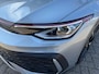 Volkswagen Golf 2.0 TSI GTI 265PK AUTOMAAT PANO NAVI CAMERA HEAD-UP LMV 19 INCH