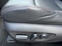 Toyota RAV4 2.5 Pl.Hyb. Bi-Tone+ | Panoramadak | JBL | Stoelverwarming/Koeli