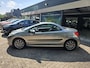 Peugeot 207 CC 1.6 VTi | 2E EIGENAAR | 12MND GARANTIE | AIRCO | LMV | PDC | NW APK |