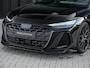 Audi A6 Avant 2.0 e-hybrid quattro S edition Competition | Panoramadak | B&O | Stoelventilatie en Massage | 360 Camera | Luchtvering | Ambiance Interieur | Achterasbesturing | Carbon Inleg | Head-Up | S-Seats | Passagiers Display |