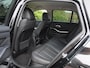 BMW 3-Serie Touring 320e | Facelift | 19 Inch | Camera | Sfeerverlichting | Cruise Control | Leer | NL-Auto |