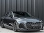 Audi A6 Avant 2.0 e-hybrid quattro S edition Competition | Panoramadak | B&O | Stoelventilatie en Massage | 360 Camera | Luchtvering | Ambiance Interieur | Achterasbesturing | Carbon Inleg | Head-Up | S-Seats | Passagiers Display |