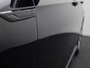 Volkswagen Golf 1.5eTSI/130PK R-Line DSG Volkswagen Golf 1.5eTSI/131PK R-Line DSG · Panoramadak · Apple/Android Car Play · Stoel & Stuurverwarming · Navigatie · LED ·