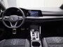 Volkswagen Golf 1.5eTSI/130PK R-Line DSG Volkswagen Golf 1.5eTSI/131PK R-Line DSG · Panoramadak · Apple/Android Car Play · Stoel & Stuurverwarming · Navigatie · LED ·