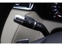 Land Rover Range Rover Velar 2.0 P400e | Elektrische Trekhaak | Keyless Entry | Memory | Camera | Leder | 19 inch