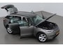 Land Rover Range Rover Velar 2.0 P400e | Elektrische Trekhaak | Keyless Entry | Memory | Camera | Leder | 19 inch