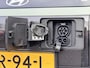 Hyundai Inster Evolve Sky 49 kWh / 370 KM WLTP / Schuif- & Kanteldak / Winter Pack / Warmtepomp / Stoel- & Stuurverwarming / LED Verlichting / 17 Inch / Dynamische Navigatie / Achteruitrijcamera / Parkeersensoren Voor + Achter /