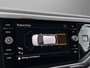Volkswagen Polo 1.0 TSI Life / Navigatie / App connect / Parkeersensoren V+A / Lichtmetaal 16 inch / **