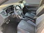 Volkswagen Polo 1.0TSI/95PK R-Line DSG · Navigatie · Apple/Android Car Play · Camera + Parkeersensoren · Clima · Stoelverwarming · Garantie t/m 18-01-2027 of 80000km.