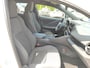 Toyota C-HR / C-HR+ HYBRID 140 BLIND-SPOT APPLE/ANDROID NAVI CLIMA AD-CRUISE CAMERA 17" LM-VELGEN NL-AUTO DEALER-ONDERHOUDEN