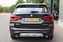 BMW X3 2.0i xDrive High Executive Panoramadak, Head-up, Elec. Trekhaak, Dealer onderhouden